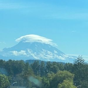 Meet your Posher, Yashira